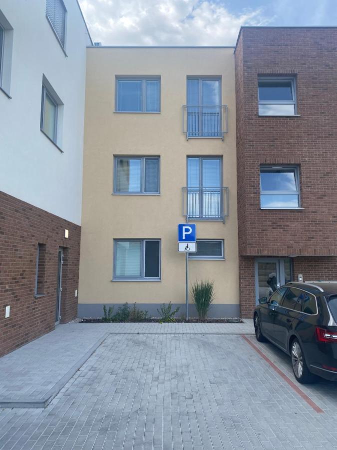 Maja Apartman Dunajská Streda المظهر الخارجي الصورة